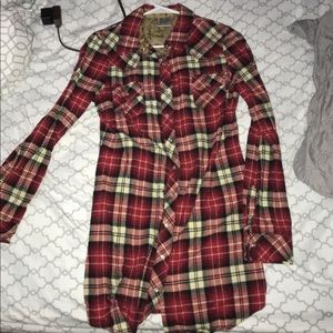 Long, long sleeve flannel